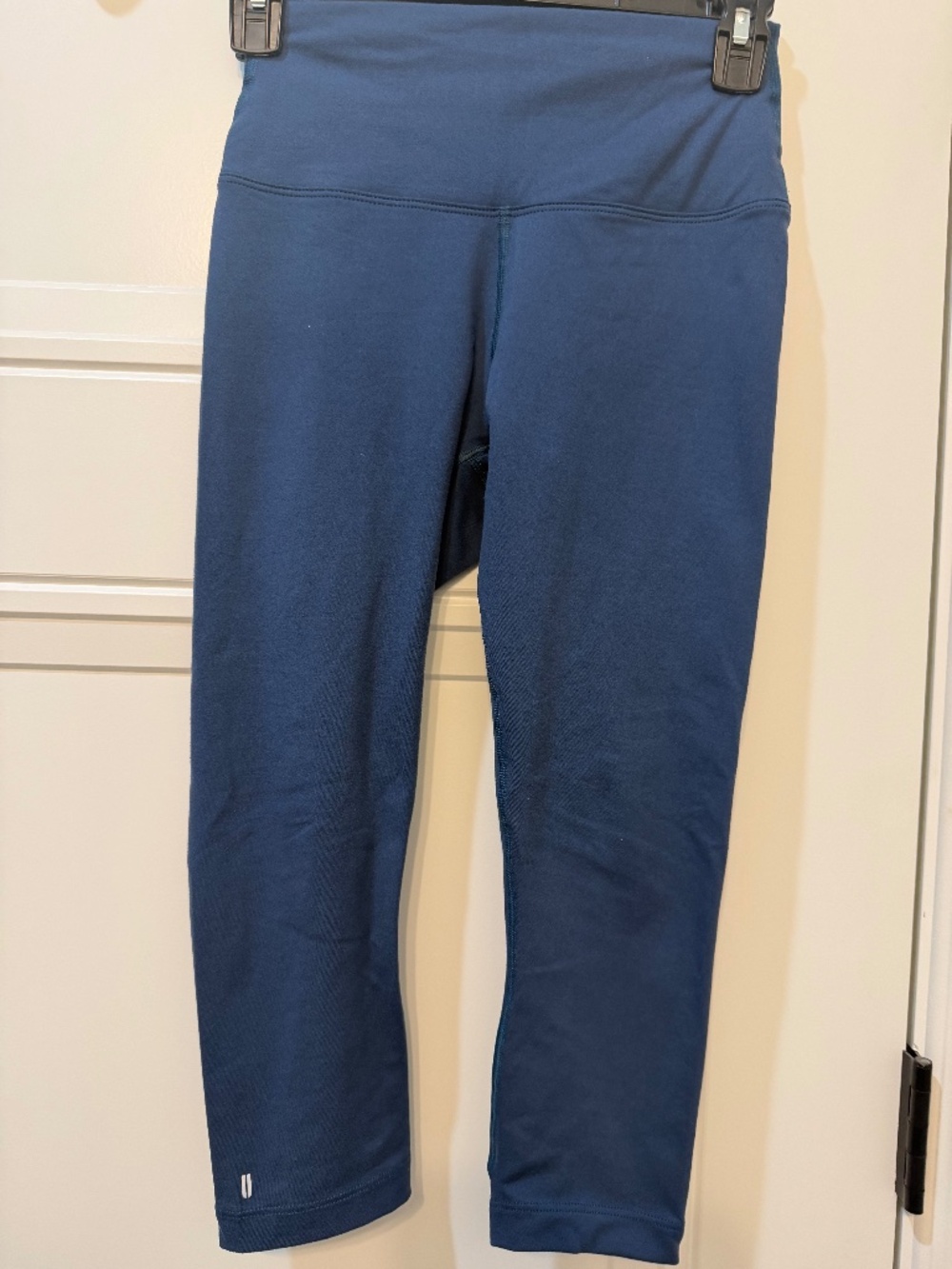 NoBull High Rose Crop Leggings